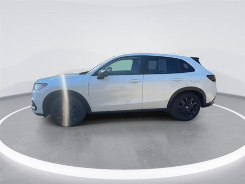 New 2025 Honda HR-V Sport image 5