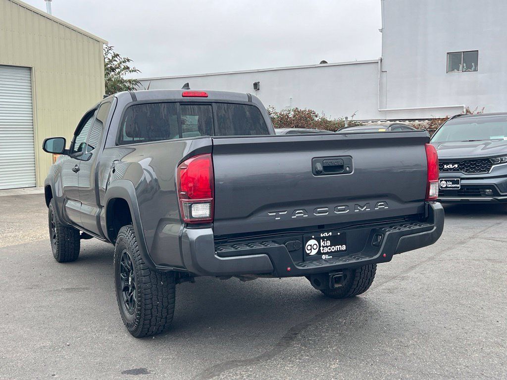 Used 2019 Toyota Tacoma SR w/ SX Package RWD image 11