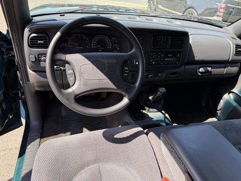 Used 1998 Dodge Dakota 2WD Regular Cab image 13