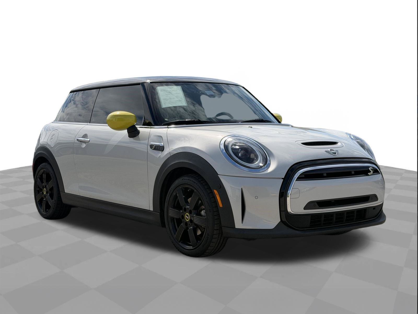 Used 2023 MINI Cooper SE FWD image 7