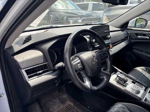 Used 2022 Mitsubishi Outlander SEL AWD/4WD image 8