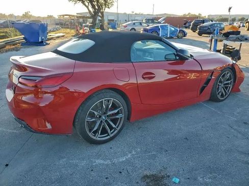 Used 2025 BMW Z4 M40i w/ Premium Package image 1