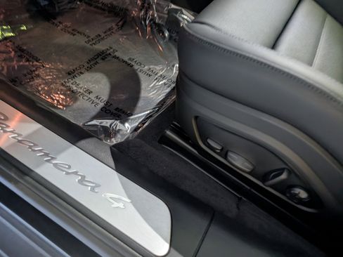 New 2026 Porsche Panamera 4 image 30