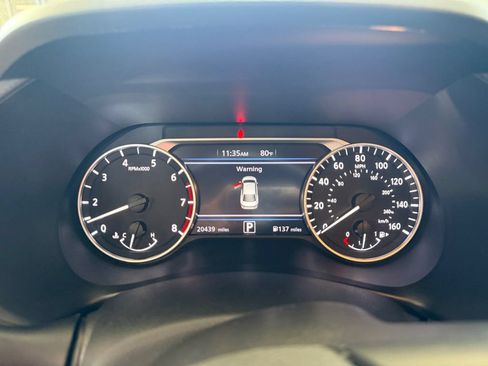 Used 2024 Nissan Sentra SV FWD image 14