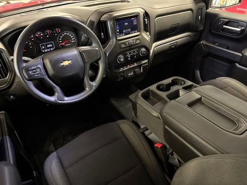 Used 2024 Chevrolet Silverado 1500 Custom w/ LPO, Dark Essentials Package AWD/4WD image 5