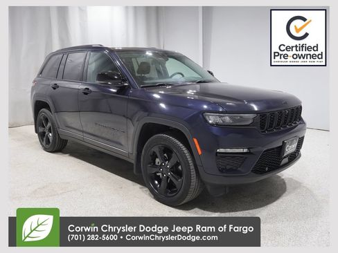 Certified 2023 Jeep Grand Cherokee Limited w/ Luxury Tech Group II AWD/4WD image 1