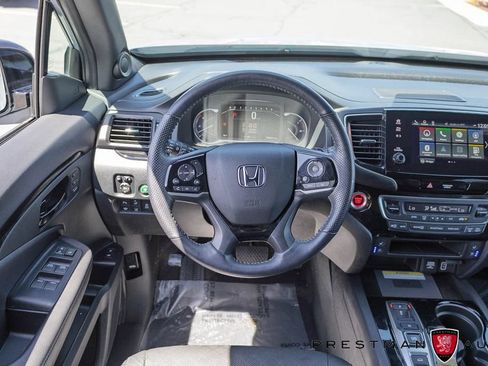 Used 2022 Honda Passport Elite image 2