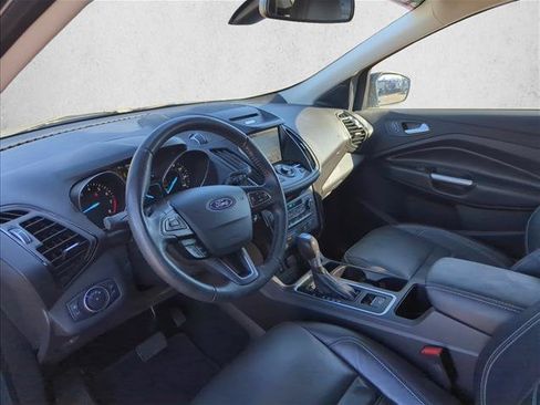 Used 2017 Ford Escape Titanium FWD image 7