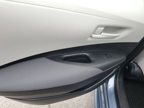 Used 2024 Toyota Corolla LE FWD image 14