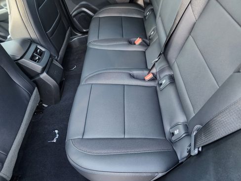 New 2026 Chevrolet Equinox EV LT image 14