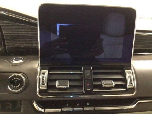 Used 2019 Lincoln Navigator Black Label w/ Cargo Package AWD/4WD image 22