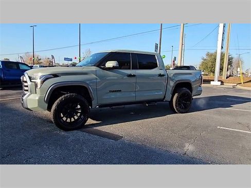 Used 2024 Toyota Tundra Limited image 22