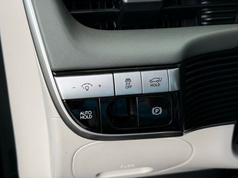 Used 2023 Hyundai Ioniq 5 SEL image 38