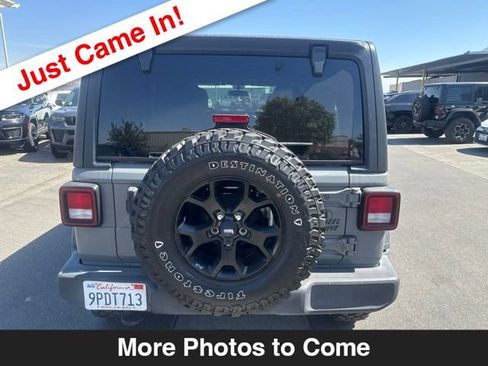 Used 2022 Jeep Wrangler Unlimited Sport AWD/4WD image 4