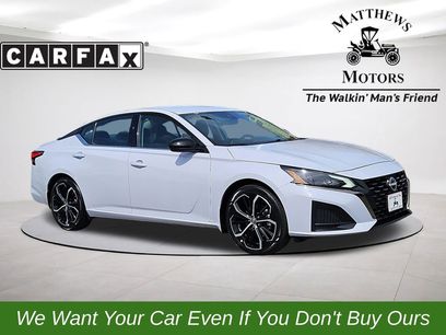 Used 2024 Nissan Altima 2.5 SR