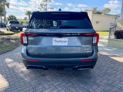 Used 2025 Ford Explorer ST-Line w/ ST-Line Street Pack