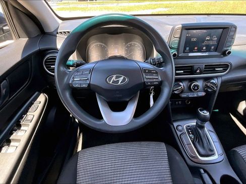 Used 2020 Hyundai Kona SE FWD image 5