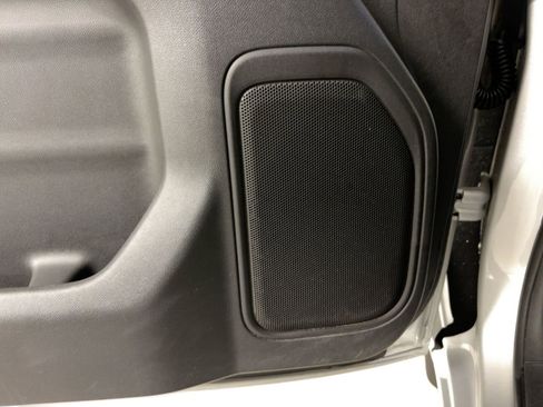 Used 2019 Chevrolet Silverado 1500 Custom w/ Custom Value Package image 22