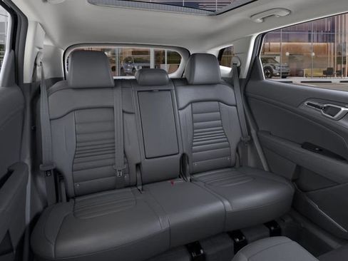 Used 2025 Kia Sportage SX Prestige image 16