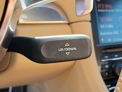 Used 2014 Porsche Boxster image 25