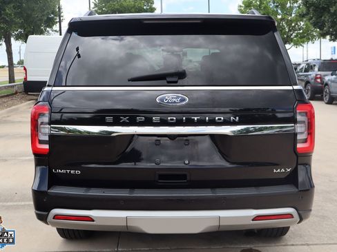 Used 2024 Ford Expedition Max Limited AWD/4WD image 4