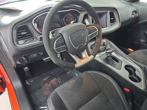 Used 2023 Dodge Challenger SRT Hellcat w/ Driver Convenience Group image 13