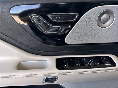 New 2026 Lincoln Aviator Reserve AWD/4WD image 10