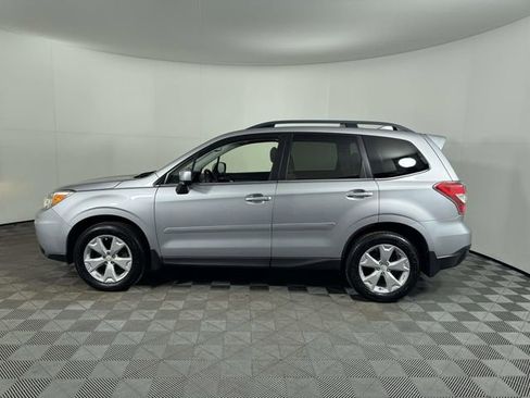 Used 2016 Subaru Forester 2.5i Limited image 11