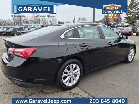 Used 2019 Chevrolet Malibu LT w/ Leather Package image 15