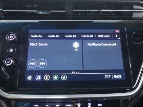 Used 2023 Chevrolet Bolt LT FWD image 21