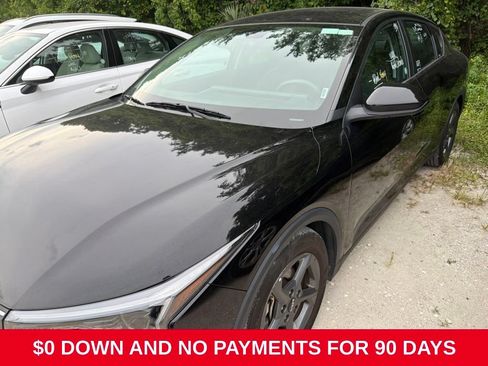 Used 2025 Kia K4 FWD image 1