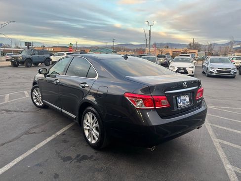 Used 2011 Lexus ES 350 ES 350 Sedan 4D image 3