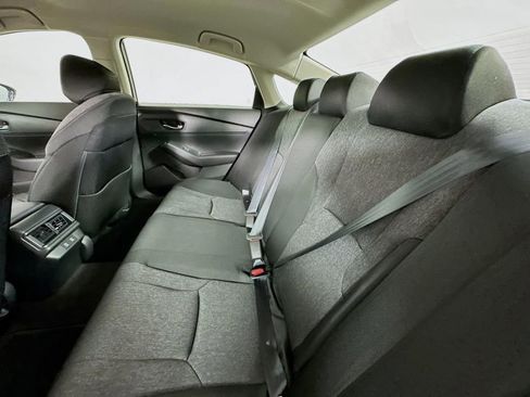 Used 2025 Honda Accord LX image 4