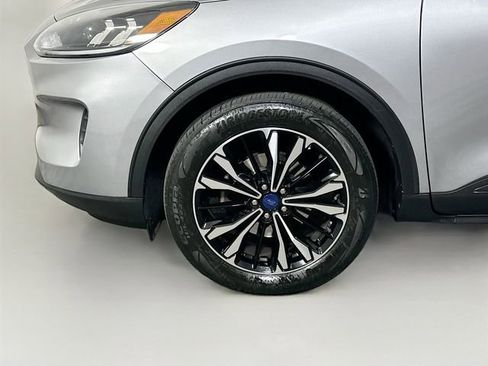 Used 2022 Ford Escape SE w/ SE Sport Appearance Package AWD/4WD image 35