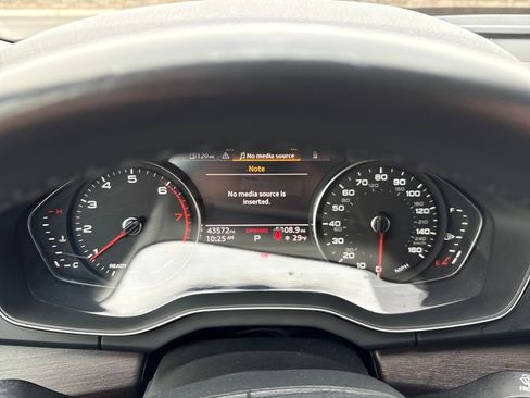 Used 2022 Audi Q5 2.0T Premium image 15