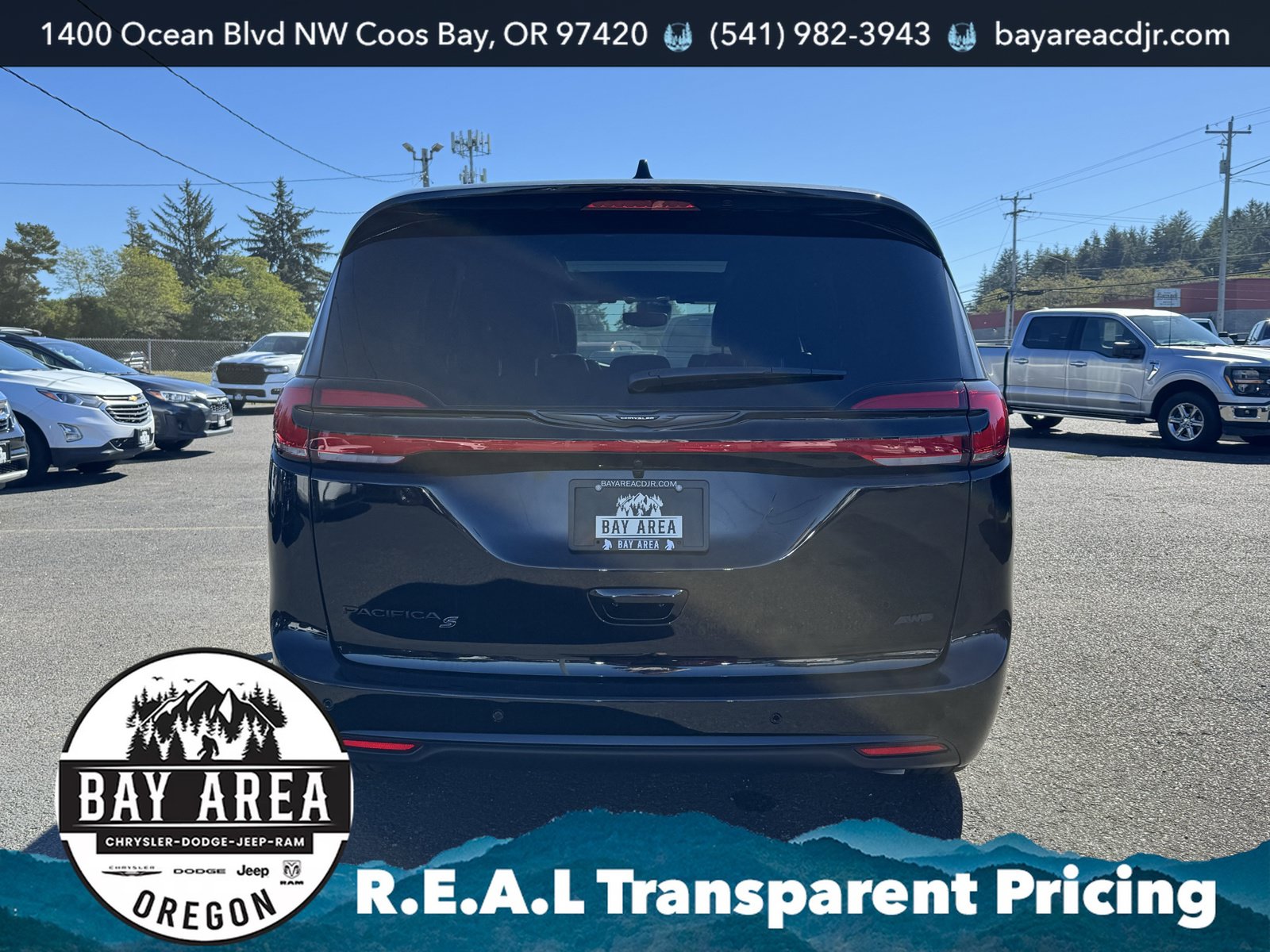 New 2026 Chrysler Pacifica Select AWD/4WD image 6
