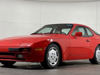 Used 1987 Porsche 944 S image 1