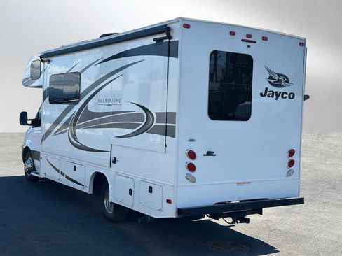 Used 2021 Mercedes-Benz Sprinter 3500 image 5