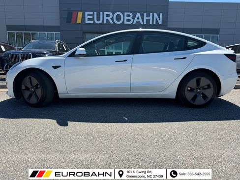 Used 2023 Tesla Model 3 Standard Range RWD image 2
