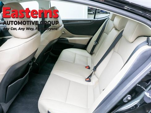 Used 2021 Lexus ES 350 w/ Premium Package FWD image 22