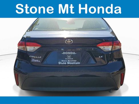 Used 2023 Toyota Corolla LE FWD image 5