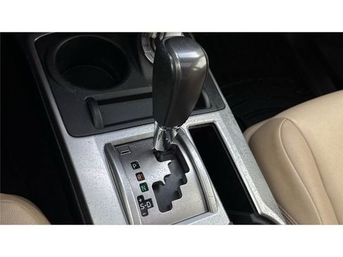 Used 2020 Toyota 4Runner SR5 Premium w/ Moonroof Package AWD/4WD image 24