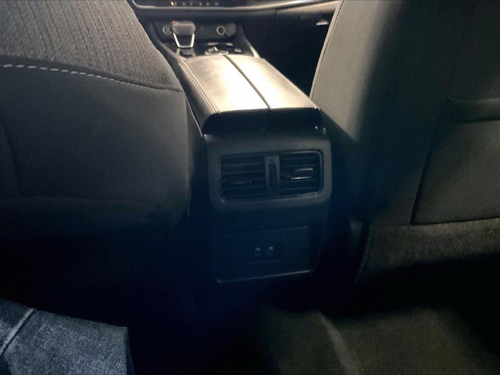 Certified 2023 Nissan Rogue SV AWD/4WD image 27