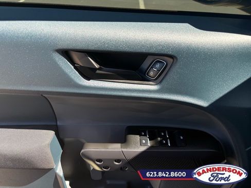 Used 2023 Ford Maverick XL FWD image 10