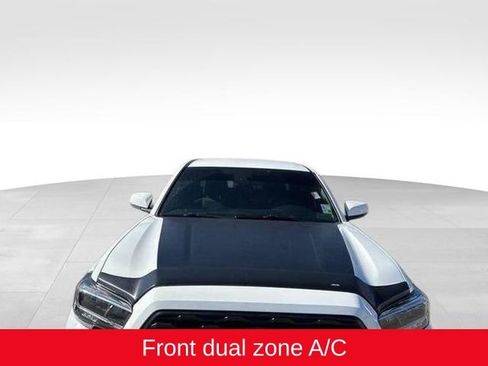 Used 2023 Toyota Tacoma TRD Off-Road image 3