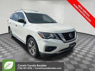 Used 2017 Nissan Pathfinder S AWD/4WD 360° Tour