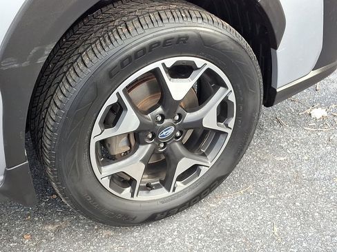 Used 2019 Subaru Crosstrek 2.0i Premium image 10