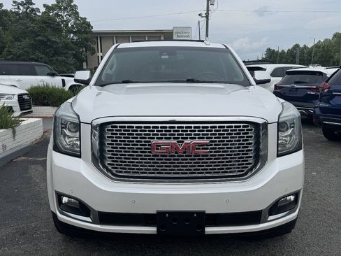 Used 2016 GMC Yukon XL Denali w/ Open Road Package AWD/4WD image 3
