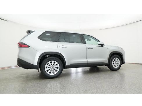 New 2026 Toyota Grand Highlander XLE image 26