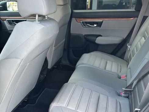 Used 2018 Honda CR-V EX image 7
